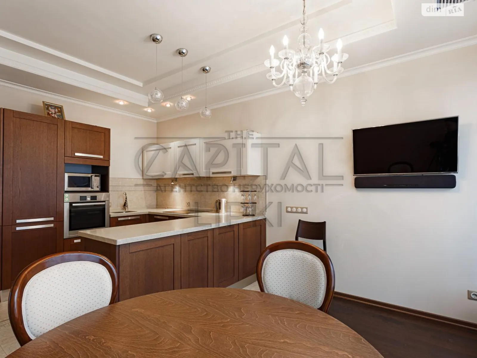 Продается 3-комнатная квартира 85 кв. м в Киеве, цена: 295000 $