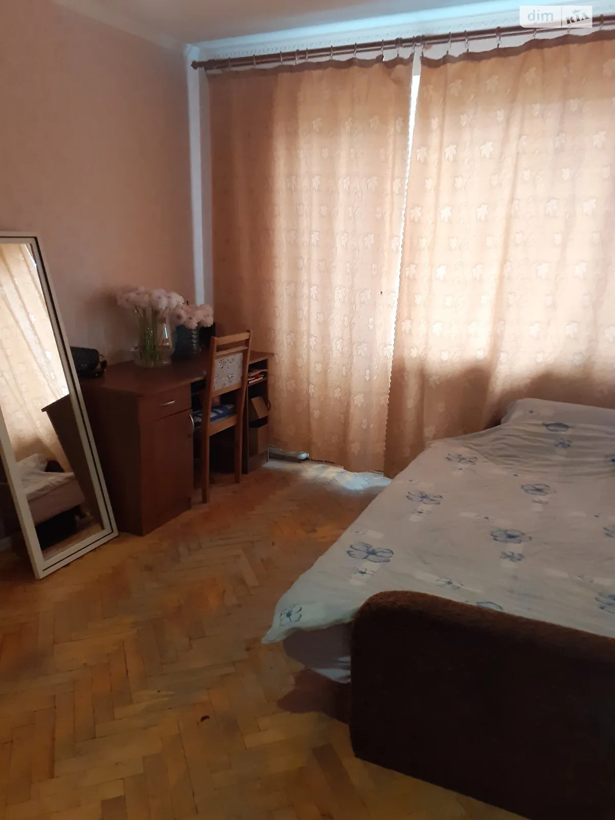 2-кімнатна квартира 42 кв. м у Тернополі, вул. Руська, 14