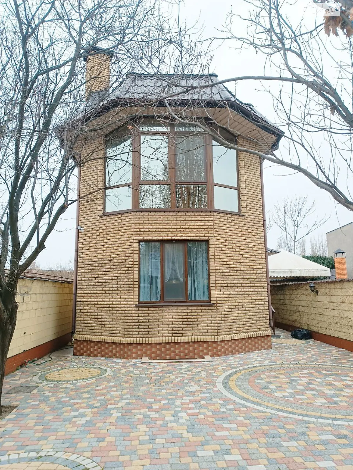 Продається будинок 2 поверховий 204 кв. м з бесідкою, цена: 185000 $