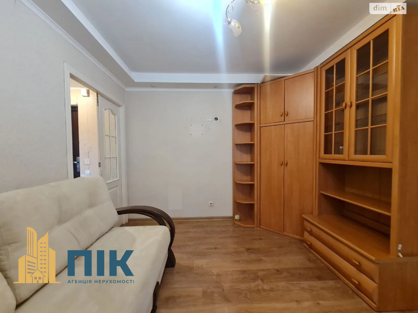 Продается 1-комнатная квартира 22 кв. м в Киеве, цена: 33000 $