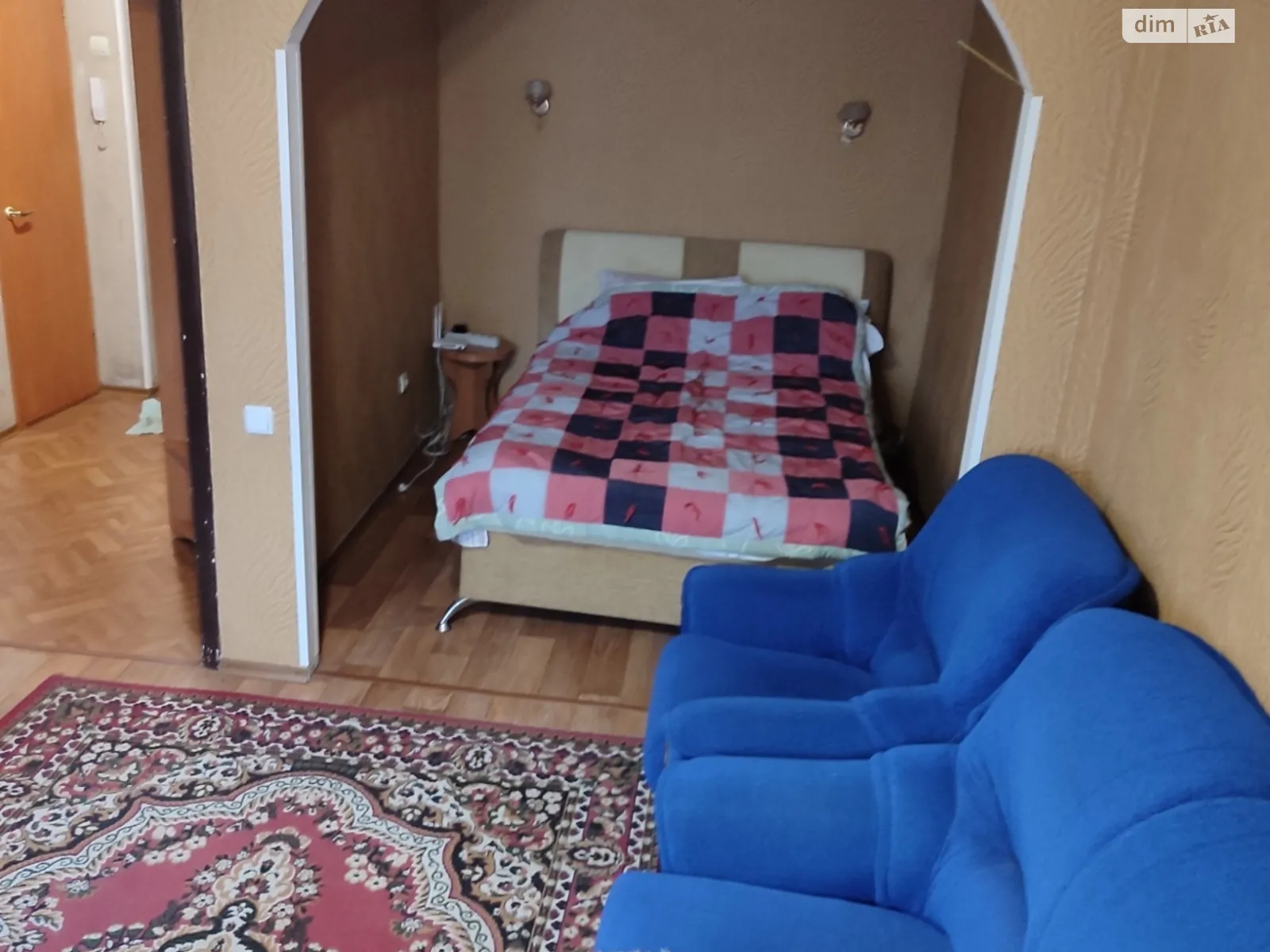 Продается 1-комнатная квартира 33 кв. м в Днепре, цена: 26500 $