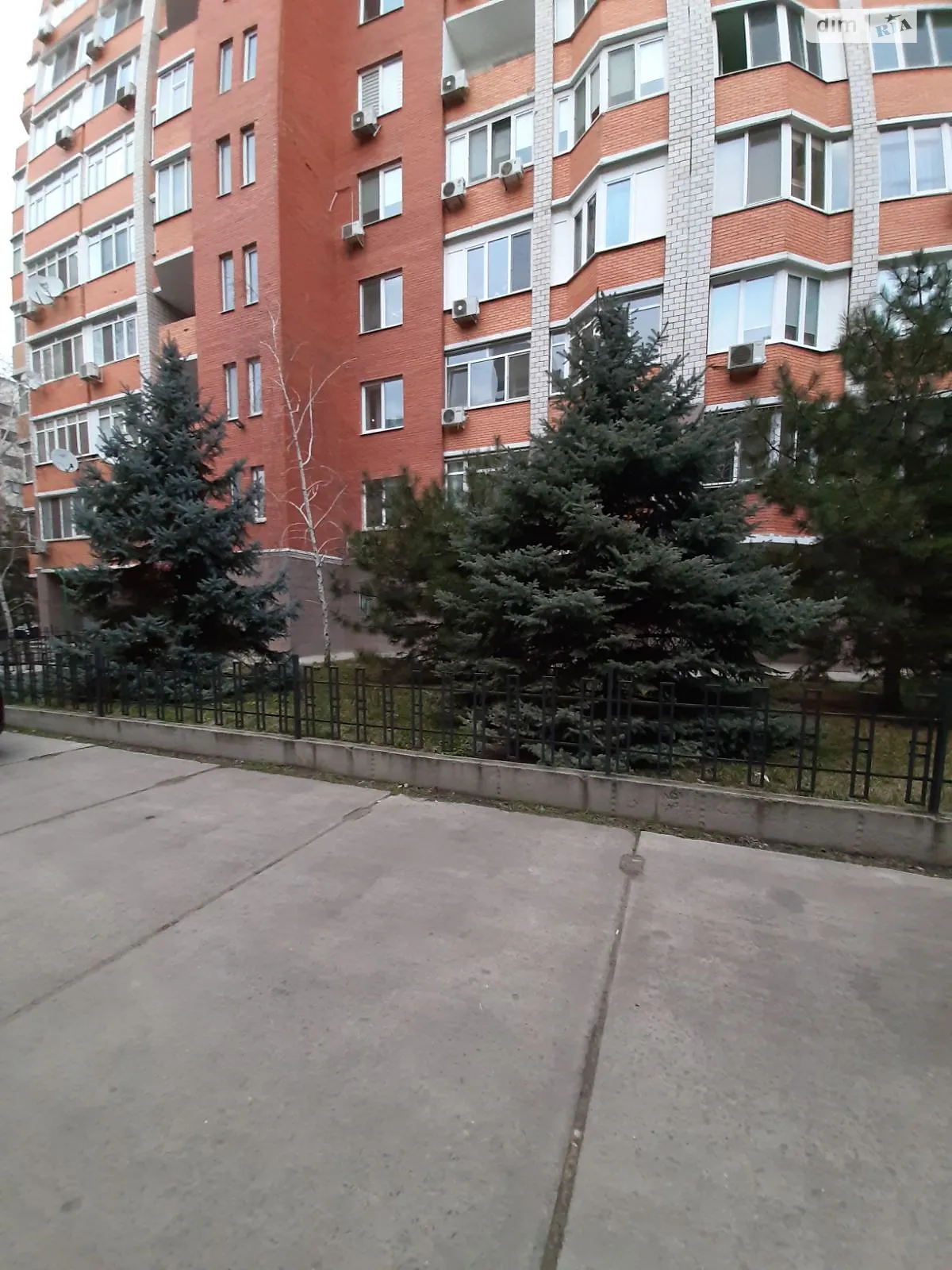 Продается офис 24 кв. м в бизнес-центре, цена: 18500 $