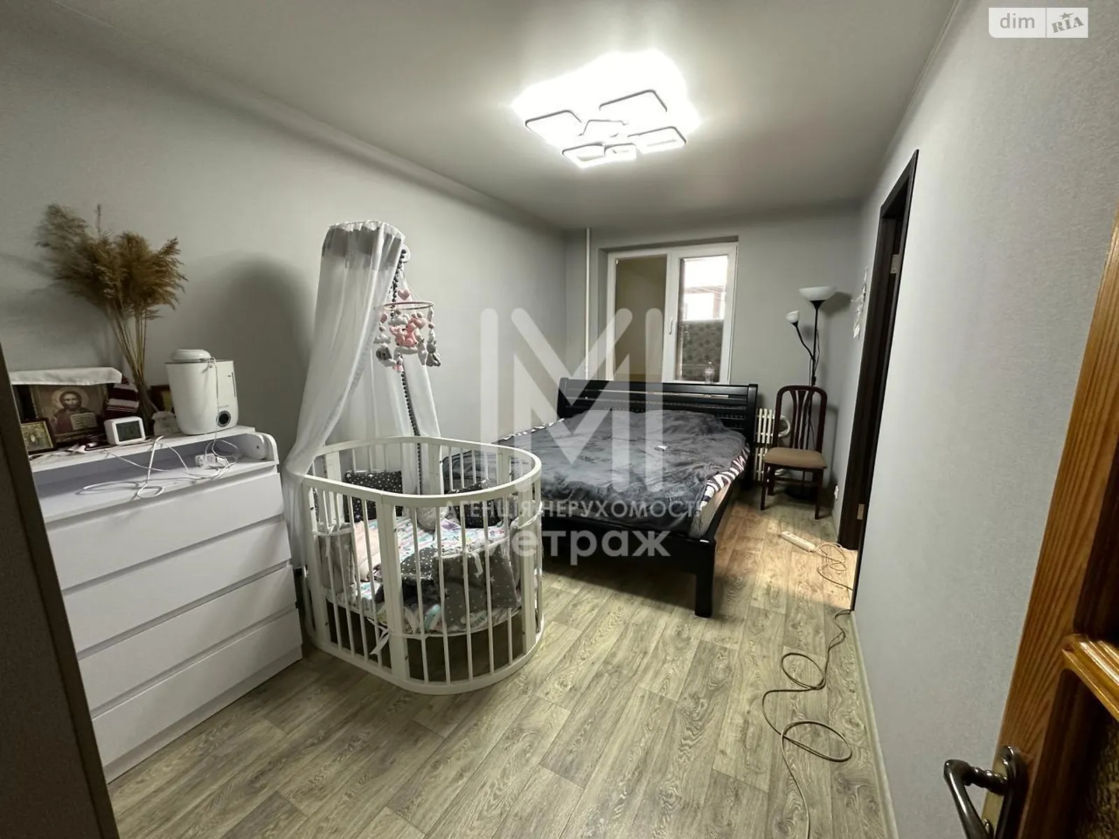 Продается 4-комнатная квартира 80 кв. м в Харькове