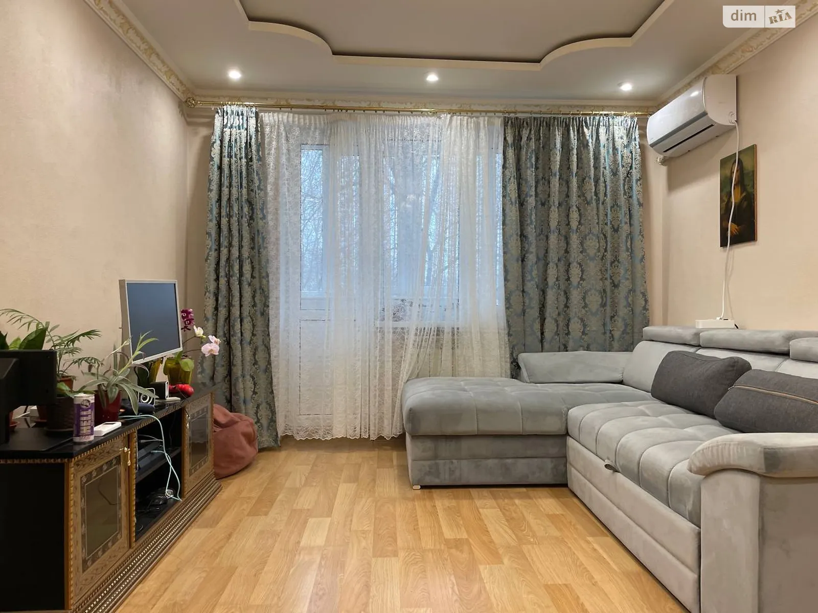 Продается 3-комнатная квартира 58 кв. м в Квасилове, цена: 46000 $