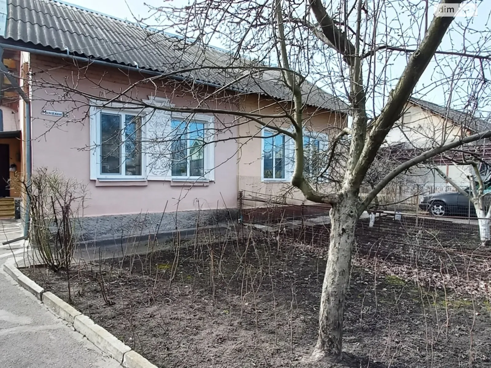 Продається частина будинку 52 кв. м з каміном, цена: 37500 $