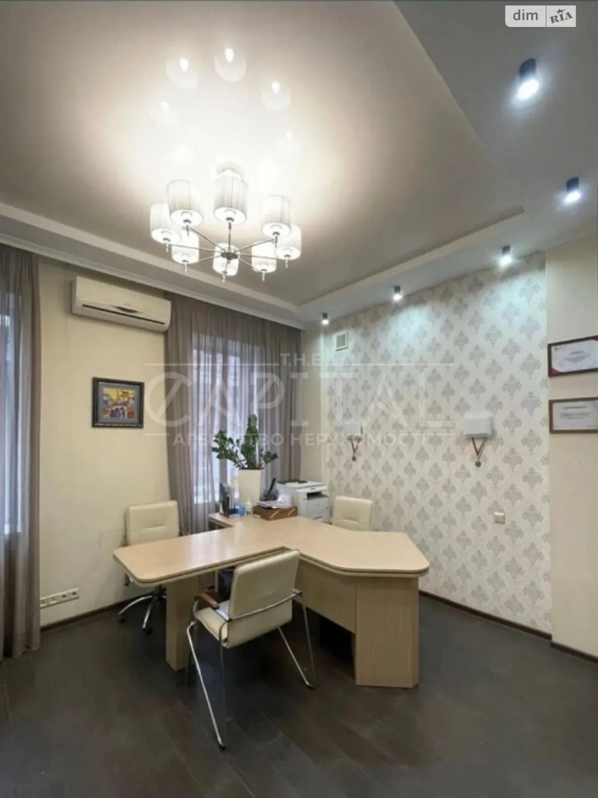 Продается 2-комнатная квартира 50 кв. м в Киеве, ул. Богдана Хмельницкого, 50 - фото 1