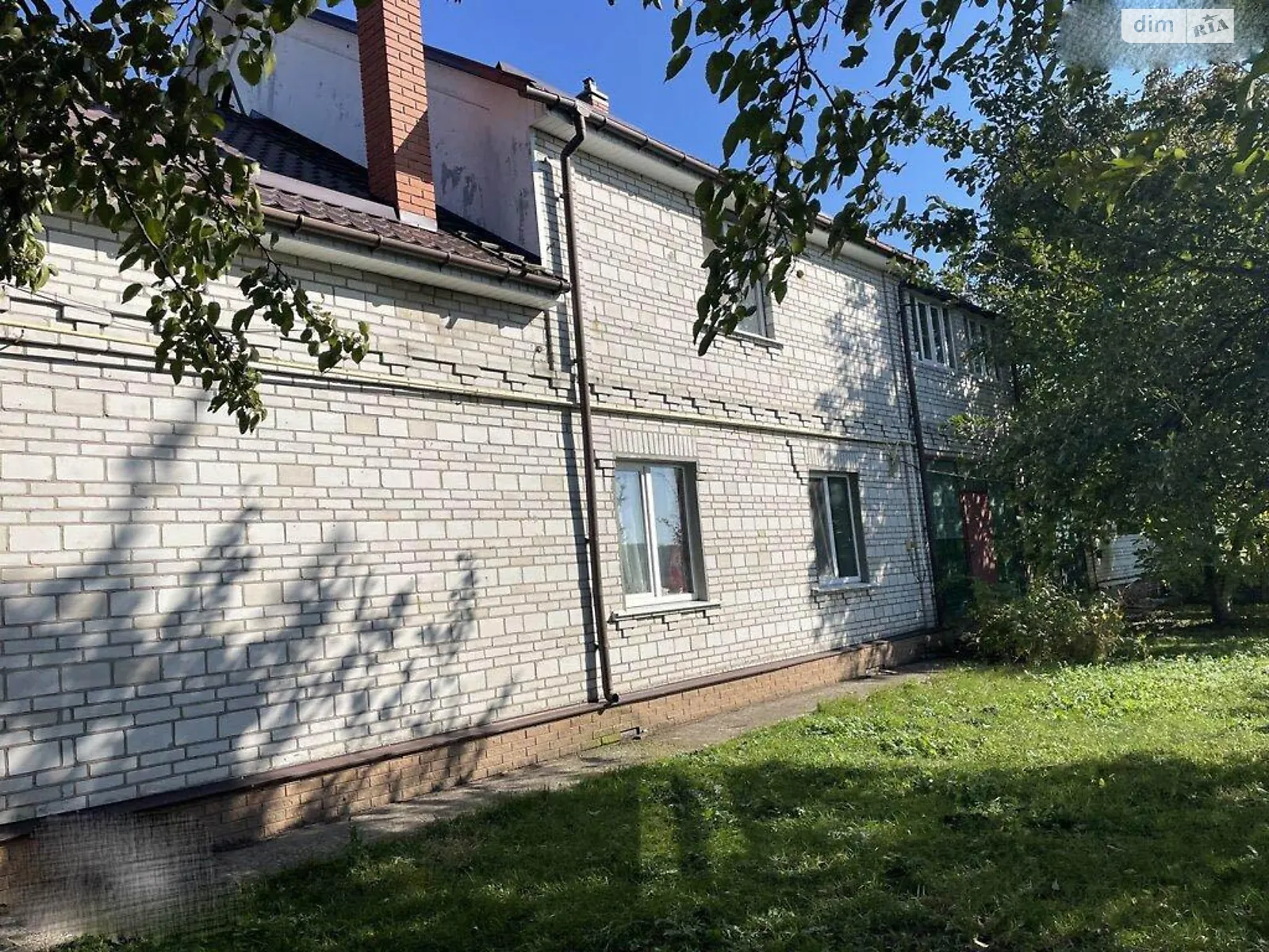 Продається будинок 2 поверховий 195 кв. м з каміном, цена: 62000 $