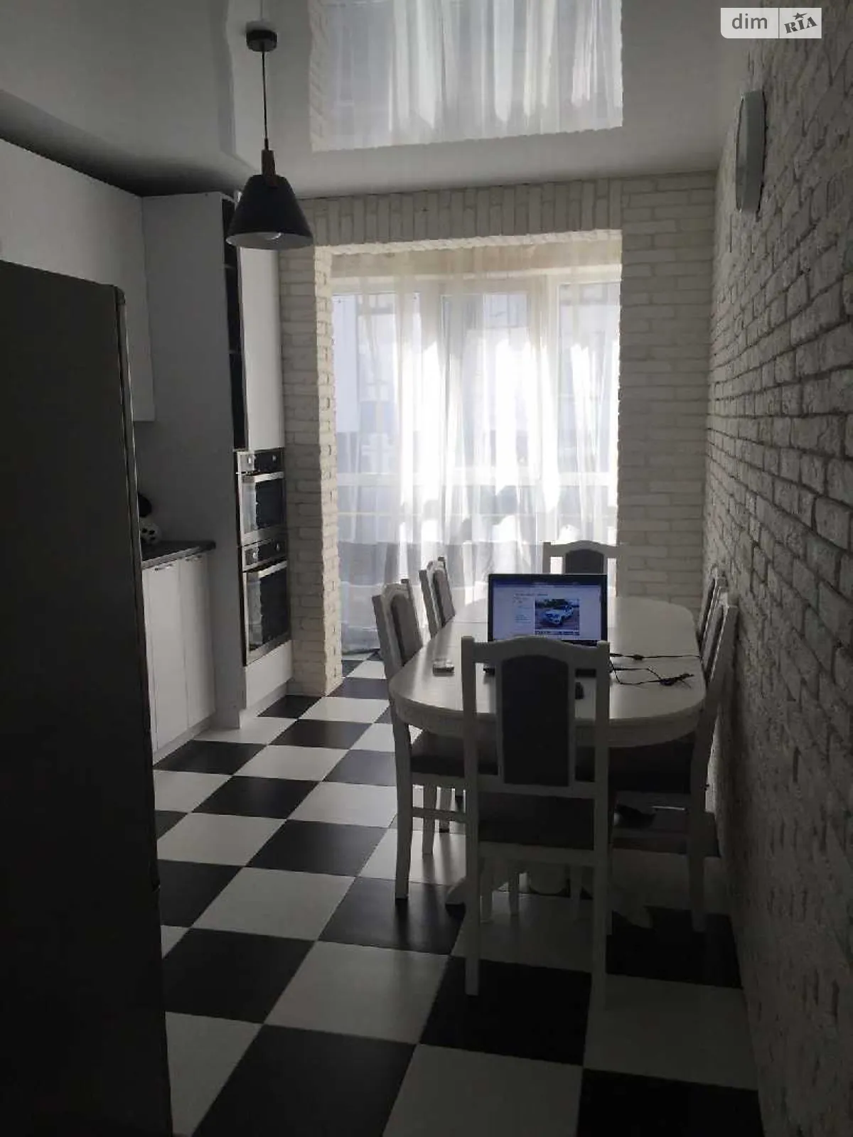 Здається в оренду 1-кімнатна квартира 49 кв. м у Львові