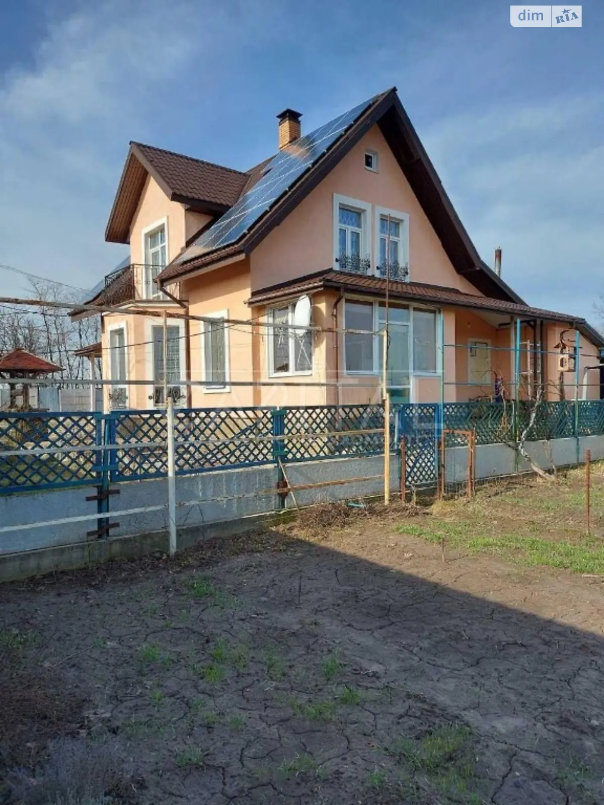 Продається одноповерховий будинок 188 кв. м з банею/сауною, цена: 155000 $