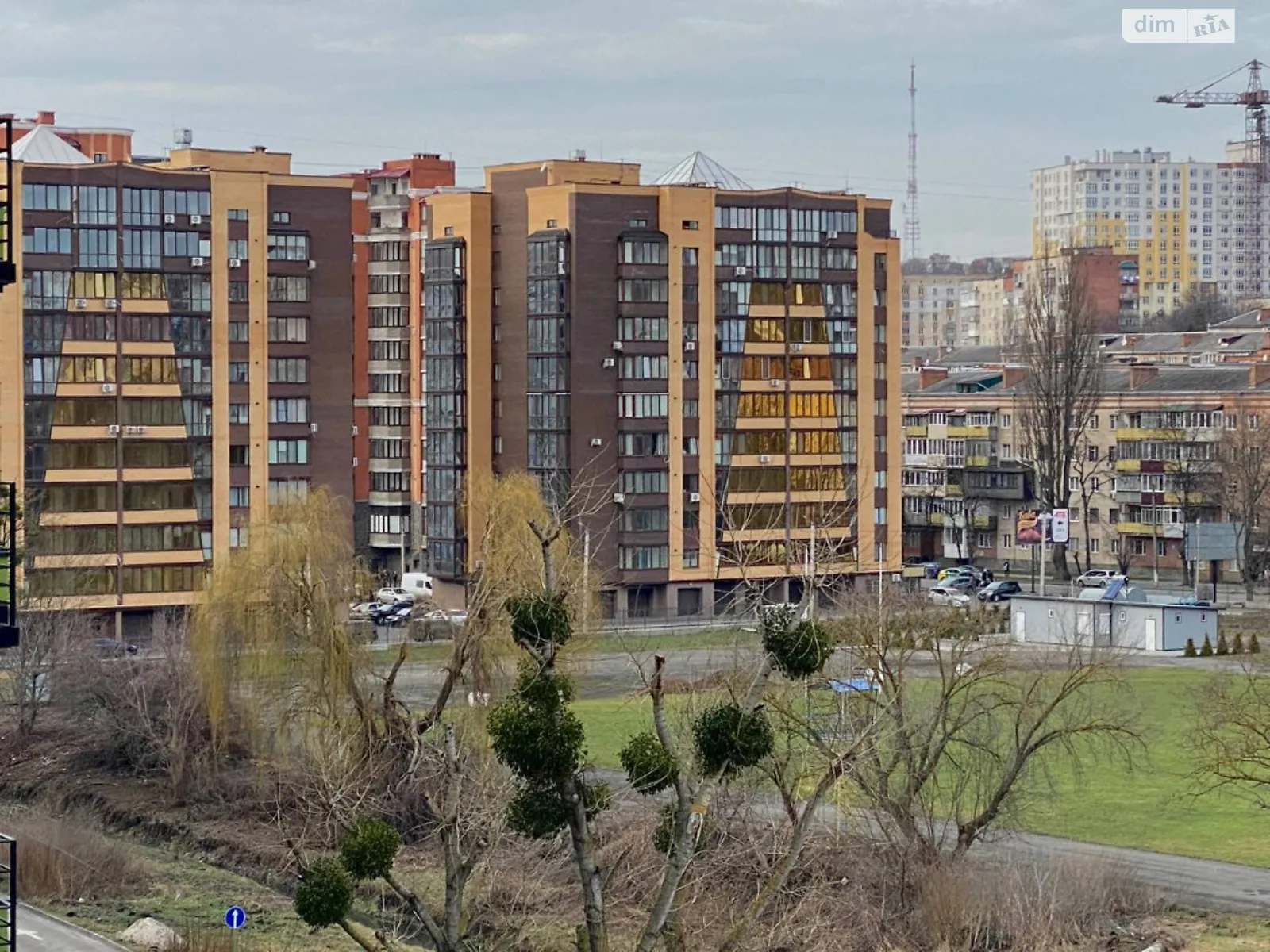 Продается 3-комнатная квартира 104.9 кв. м в Хмельницком, ул. Заречанская, 3/2В