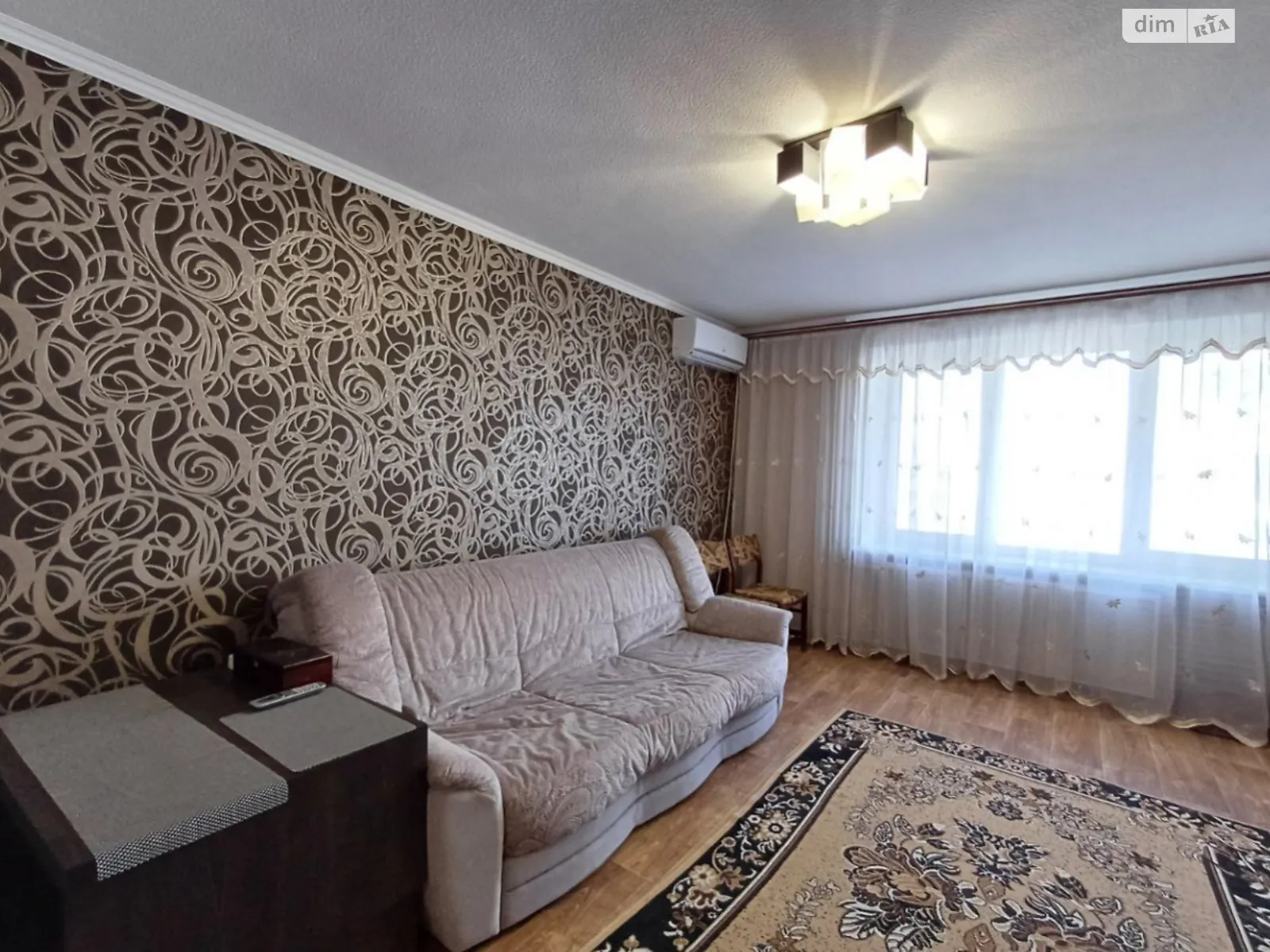 Продается 2-комнатная квартира 49 кв. м в Днепре, ул. Семафорная - фото 1