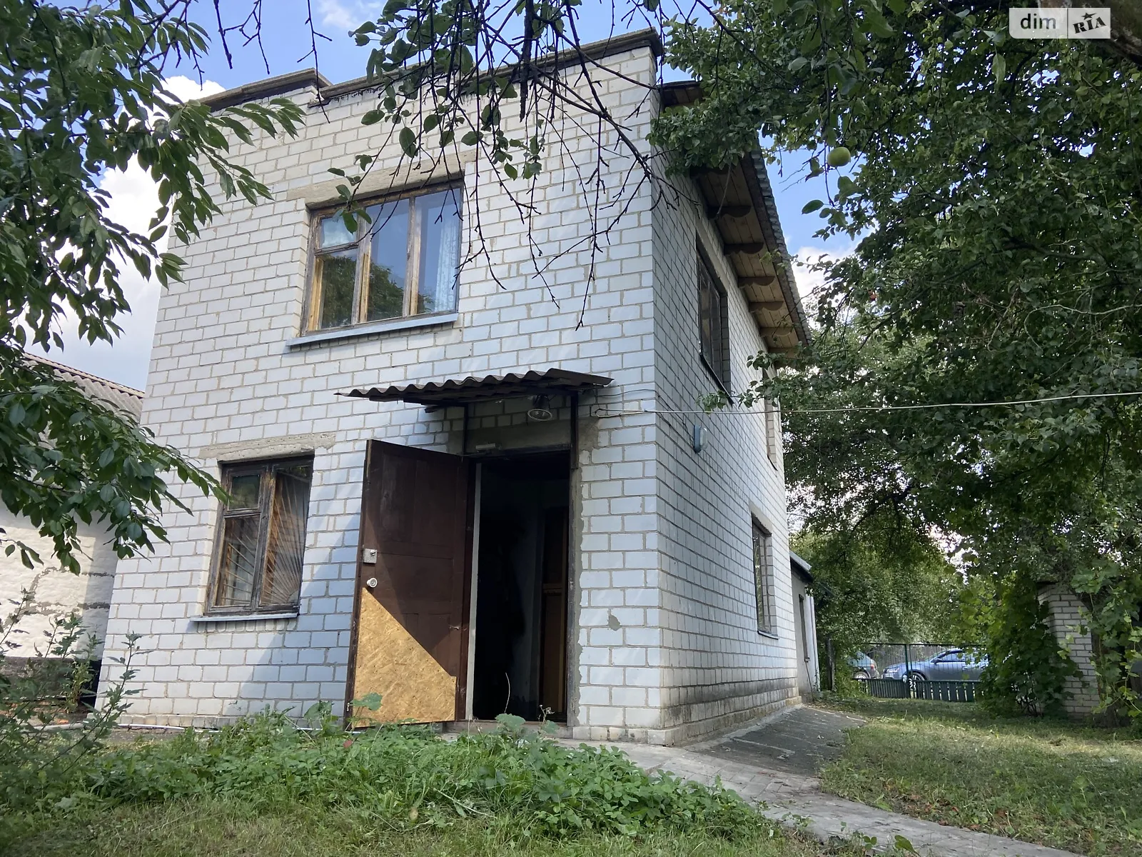 Продается дом на 2 этажа 100 кв. м с террасой, цена: 7500 $