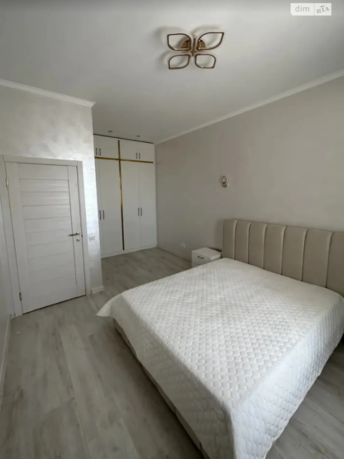 Продается 1-комнатная квартира 43 кв. м в Крыжановка - фото 2