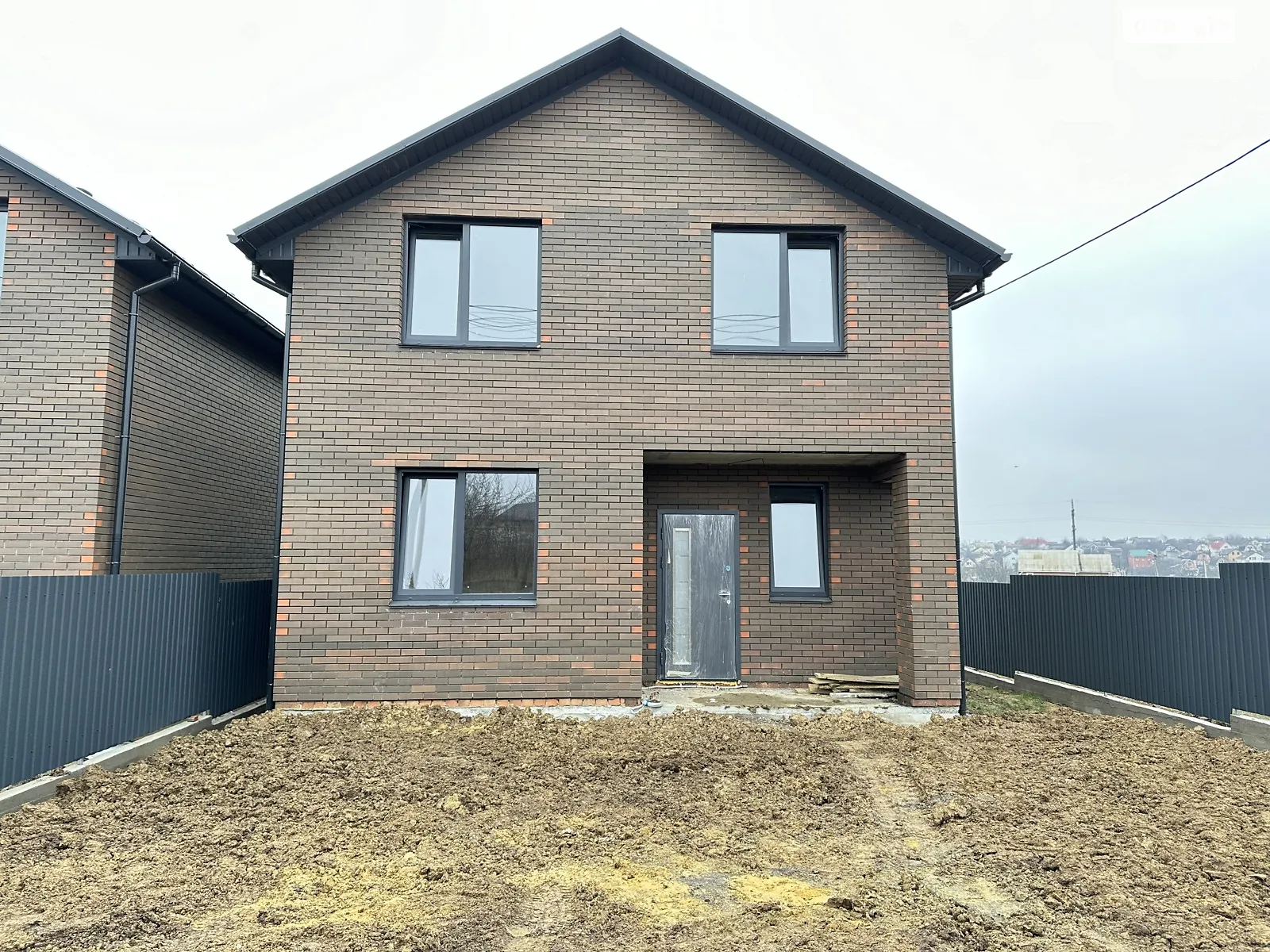 Продается дом на 2 этажа 120 кв. м с мебелью, цена: 75000 $ - фото 1