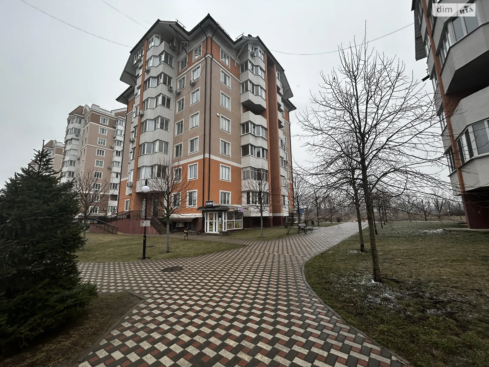 Продается 1-комнатная квартира 35 кв. м в Буче, ул. Бориса Гмыри, 10 - фото 1