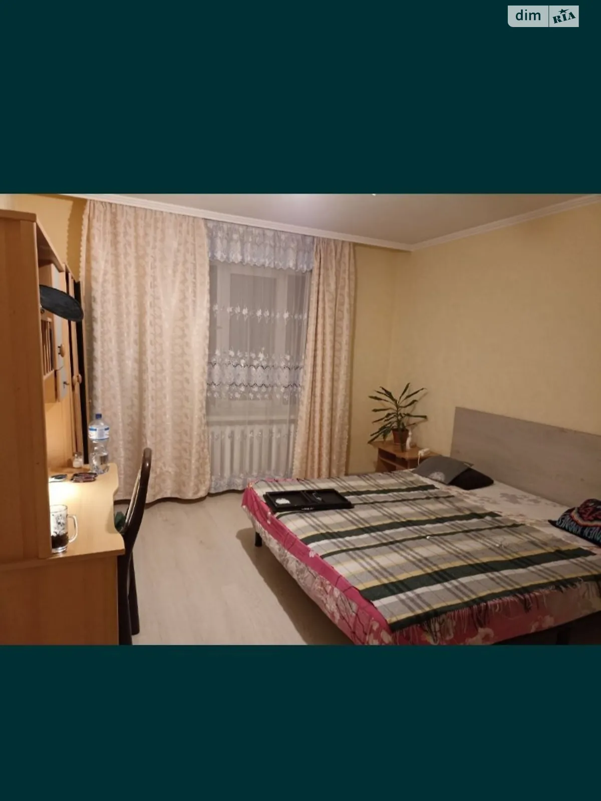Здається в оренду кімната 90 кв. м у Києві, цена: 3300 грн