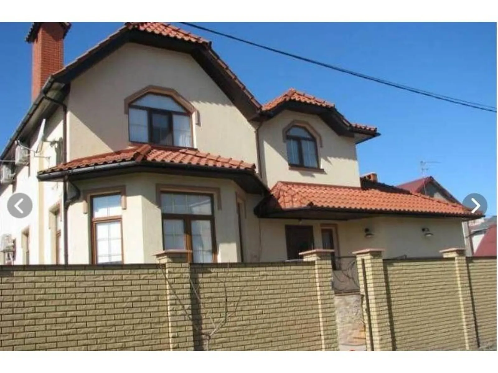 Продается дом на 2 этажа 280 кв. м с баней/сауной, цена: 375000 $ - фото 1