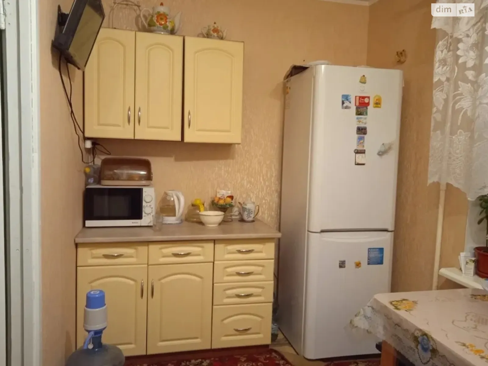 2-комнатная квартира 50 кв. м в Запорожье, ул. Сергея Синенко