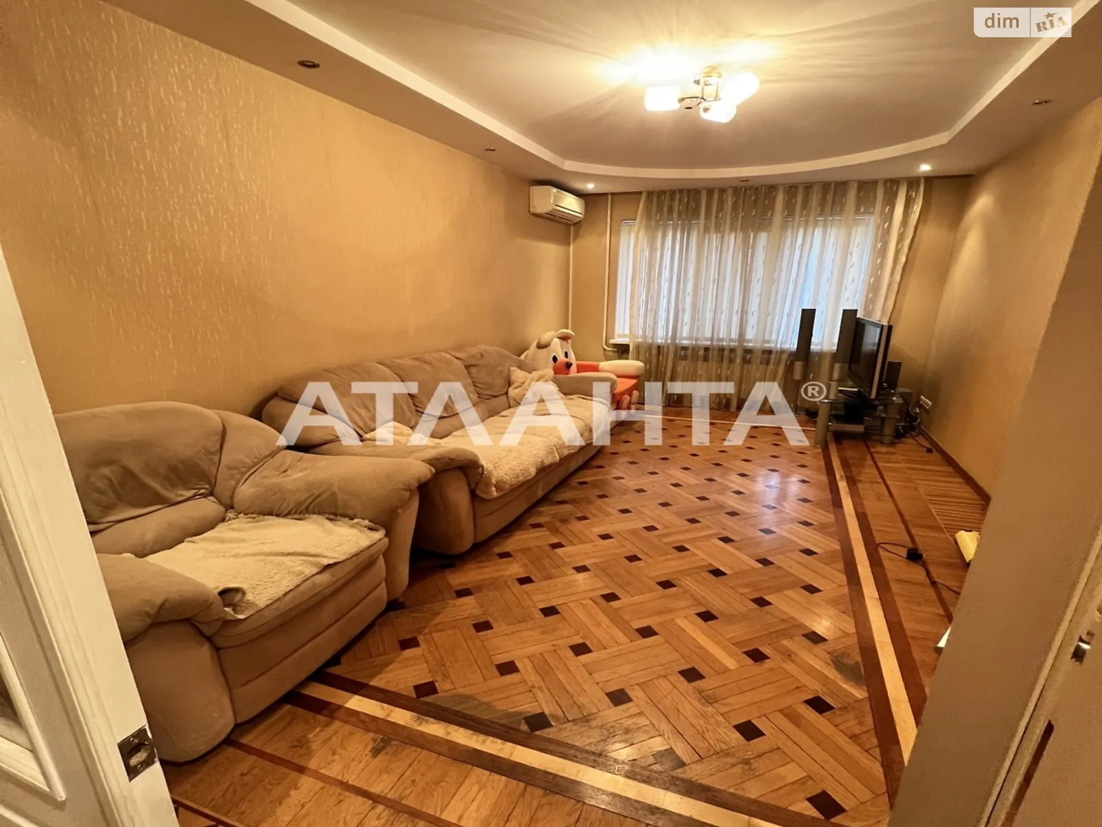 Продается 3-комнатная квартира 61.9 кв. м в Одессе, ул. Ицхака Рабина, 2 - фото 1