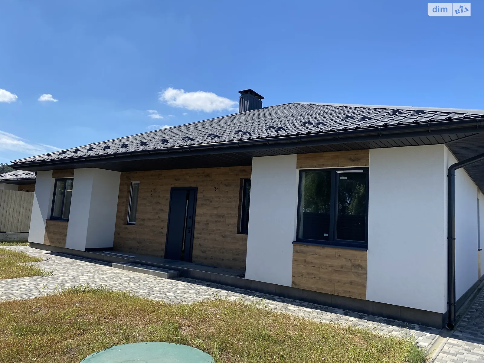 Продається одноповерховий будинок 128 кв. м з терасою, цена: 155000 $ - фото 1