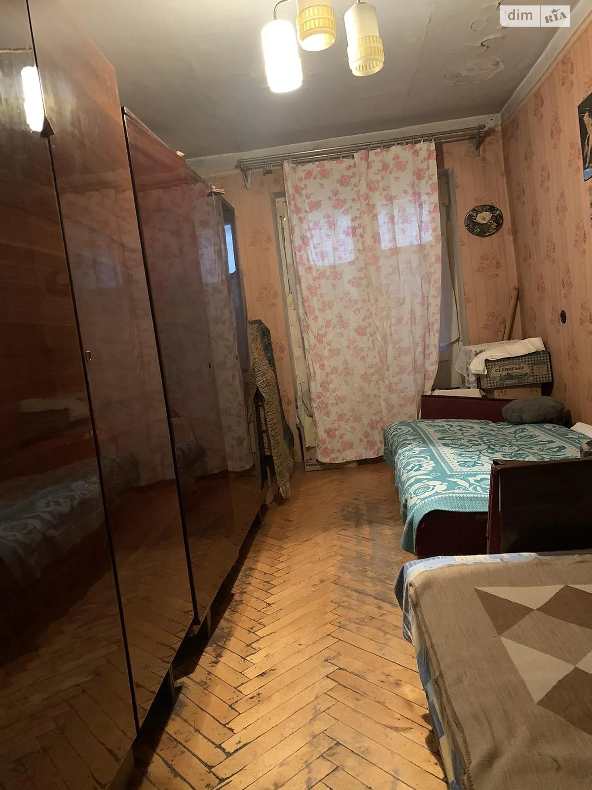 Продается 2-комнатная квартира 44.5 кв. м в Одессе, ул. Якова Бреуса, 18