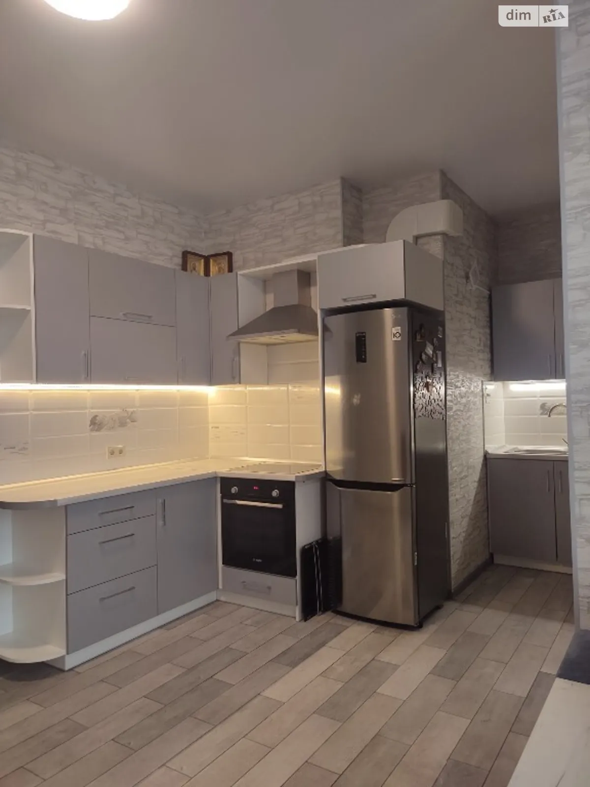 Продается 1-комнатная квартира 43 кв. м в Крыжановка, ул. Академика Сахарова, 3А - фото 1