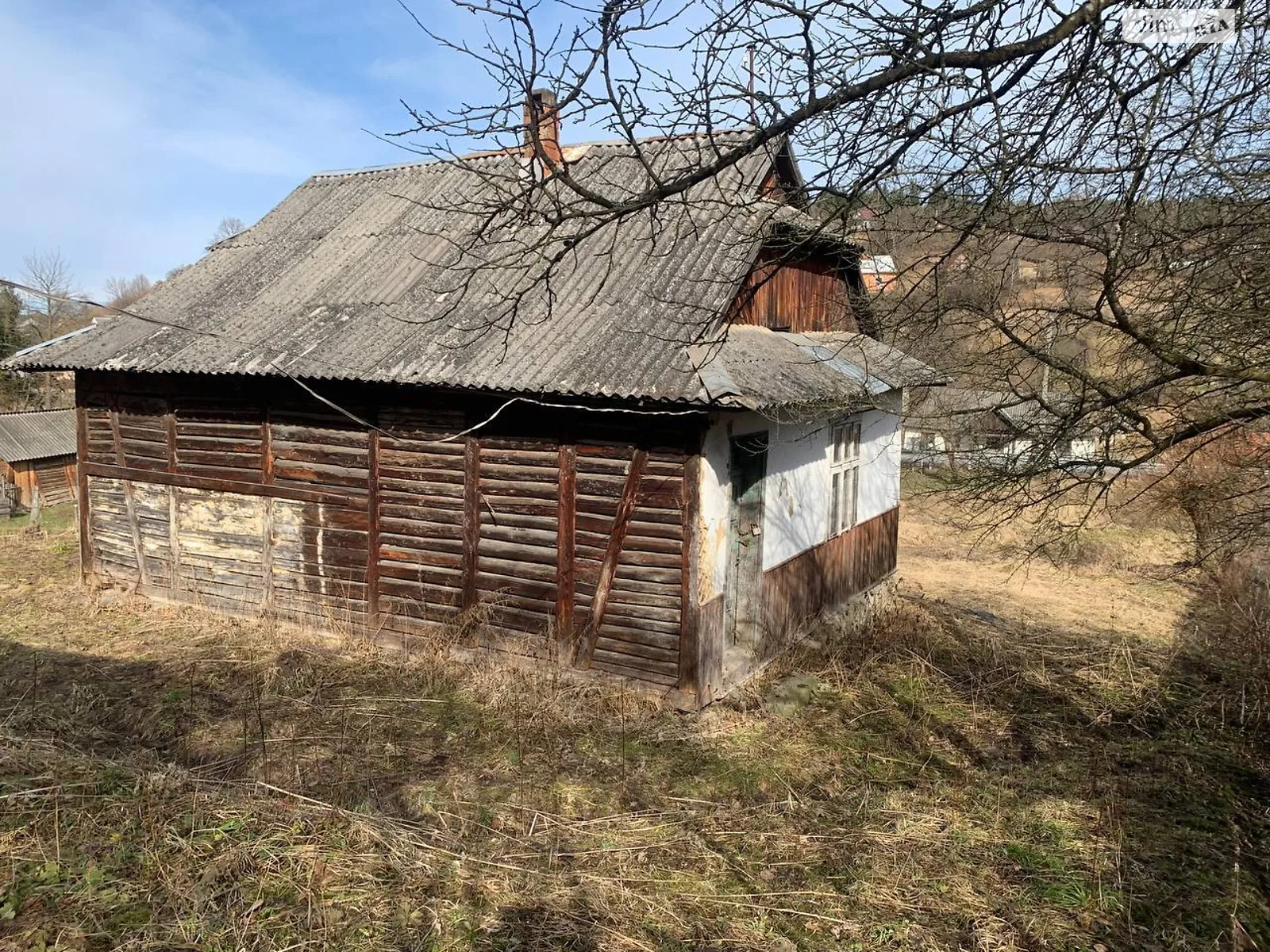 Продається одноповерховий будинок 50 кв. м з мансардою, вул. 16-го Липня