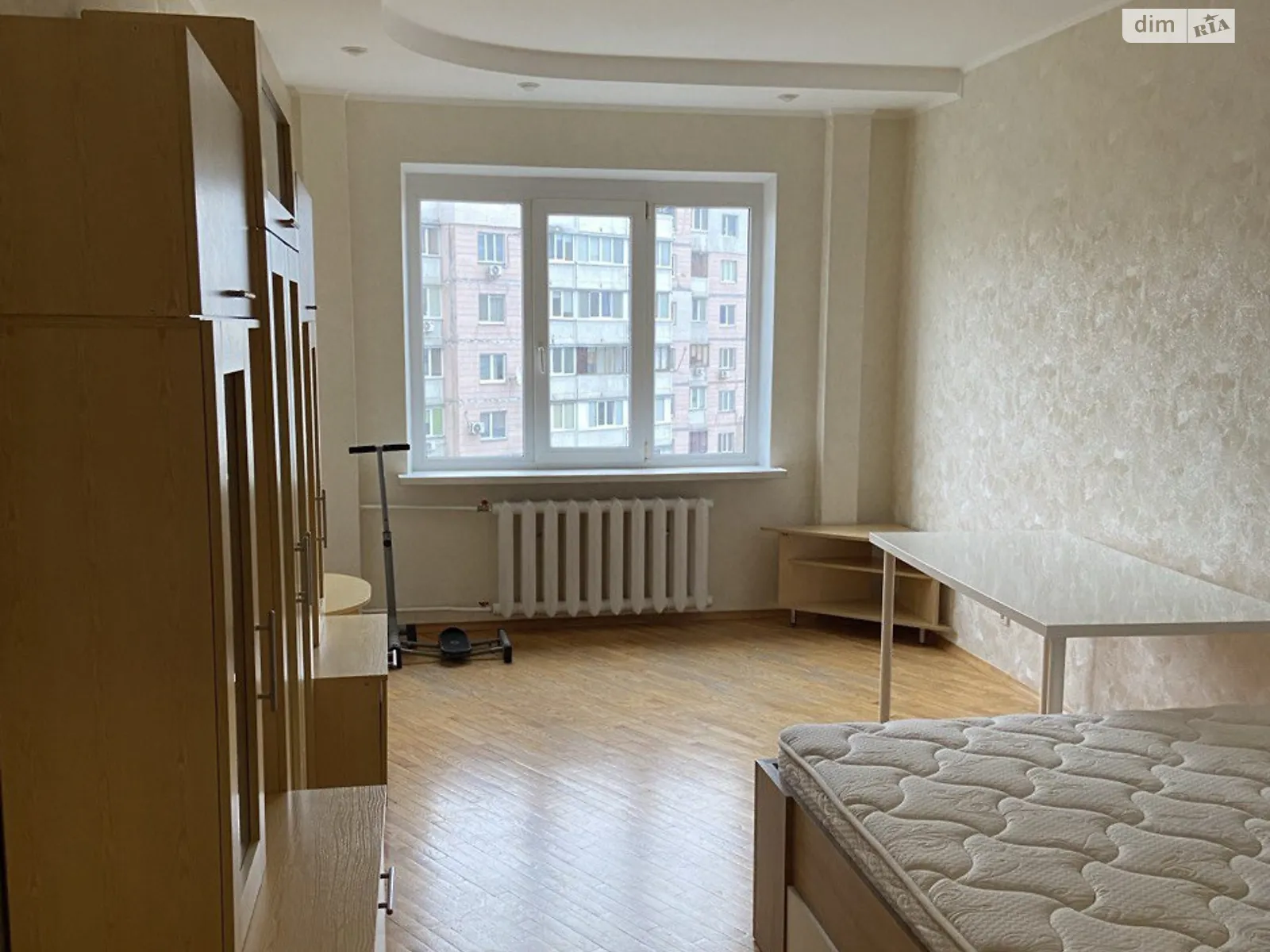 Продается 1-комнатная квартира 40.5 кв. м в Киеве, ул. Анны Ахматовой