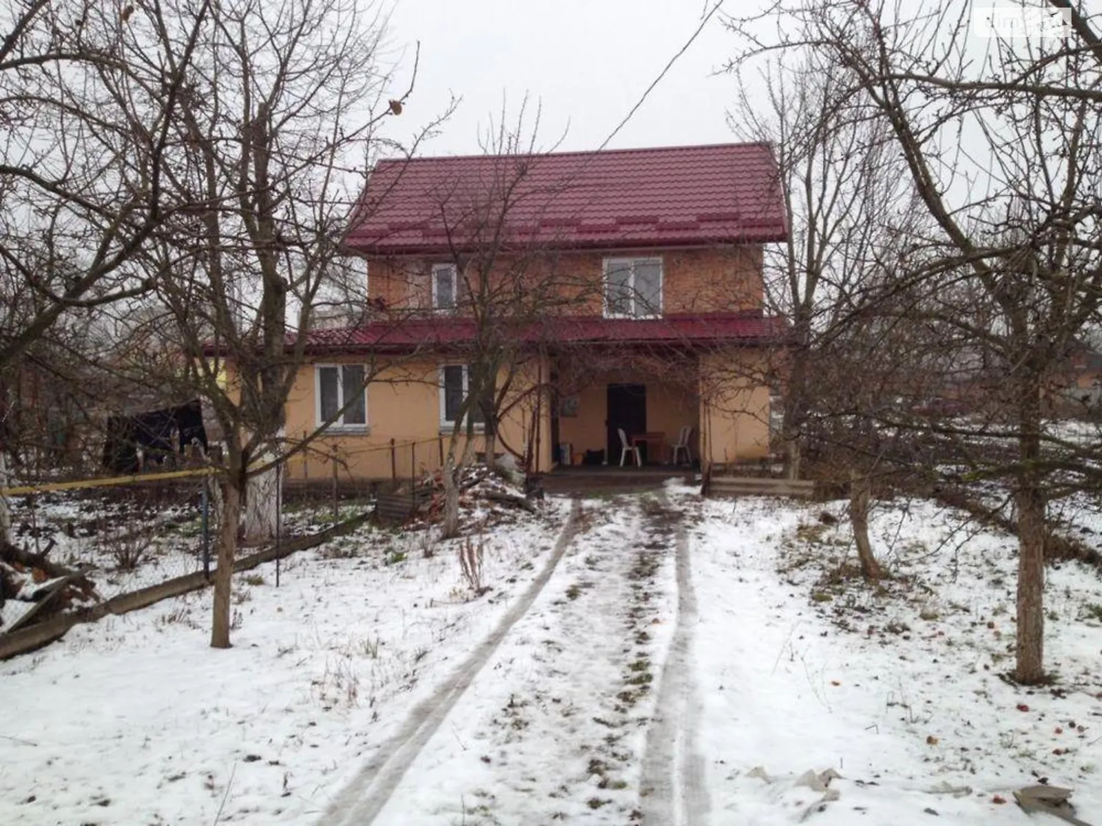 Продается дом на 3 этажа 136 кв. м с мебелью, цена: 75000 $ - фото 1