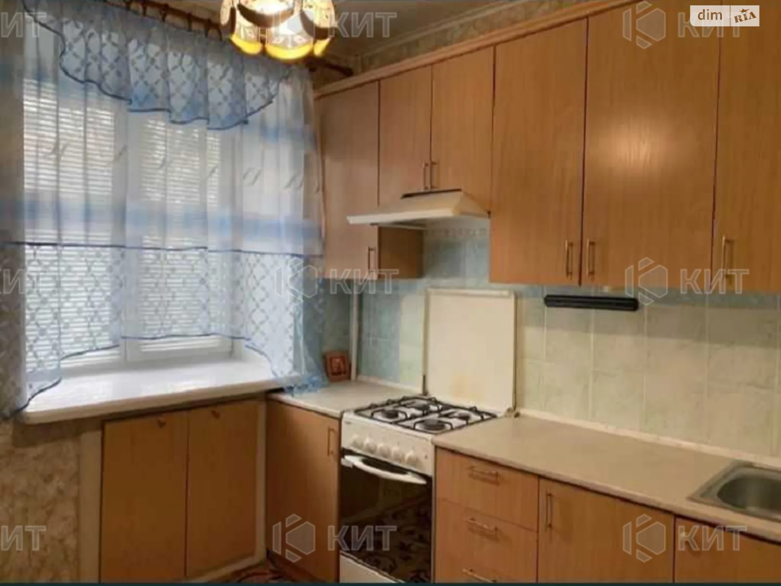 Продается 1-комнатная квартира 33 кв. м в Харькове, ул. Полтавский Шлях, 155