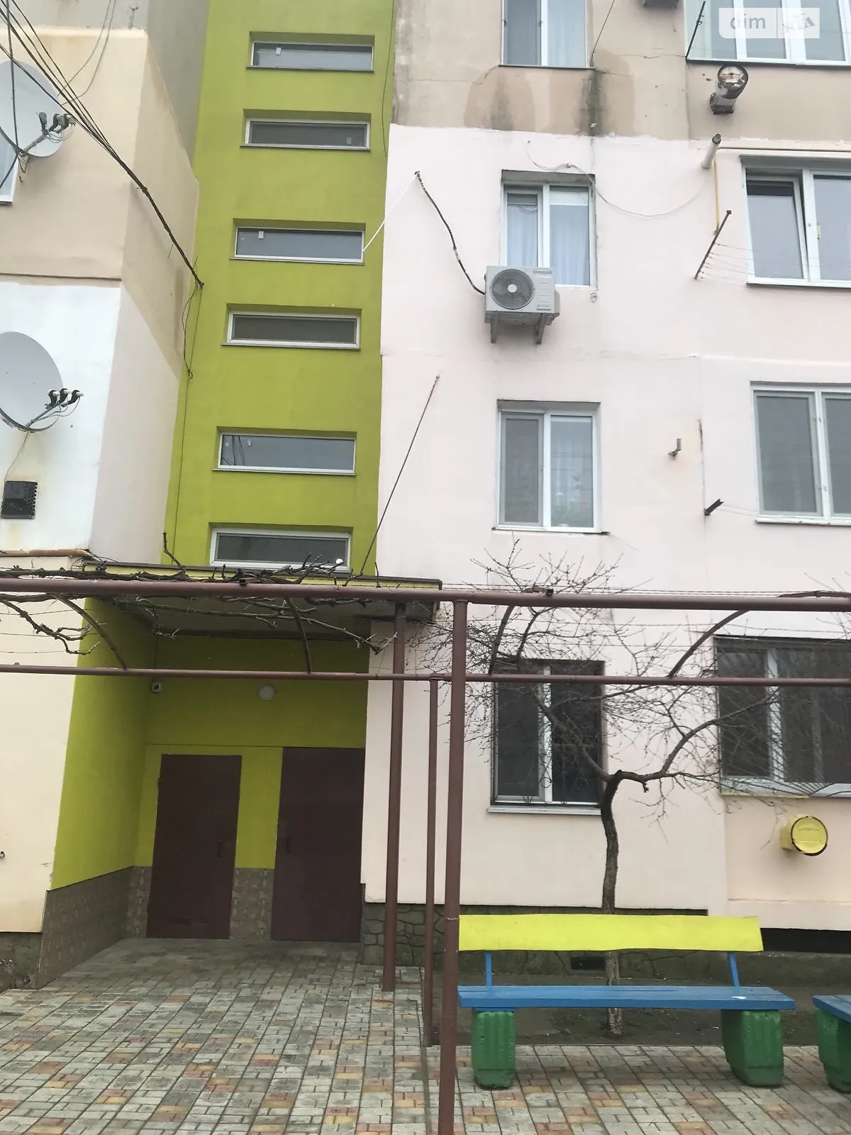 Продается 1-комнатная квартира 43 кв. м в Александровке, цена: 20000 $