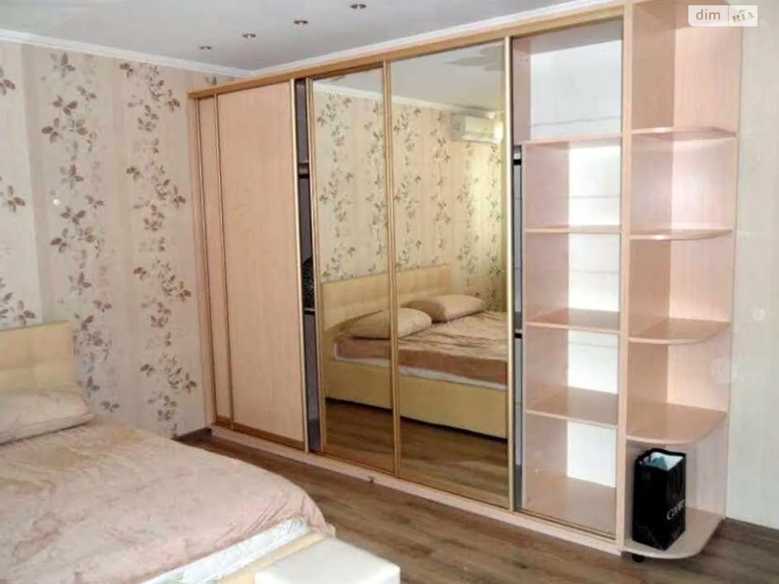 Продается 1-комнатная квартира 45 кв. м в Киеве, ул. Бориса Гмыри, 2 - фото 1