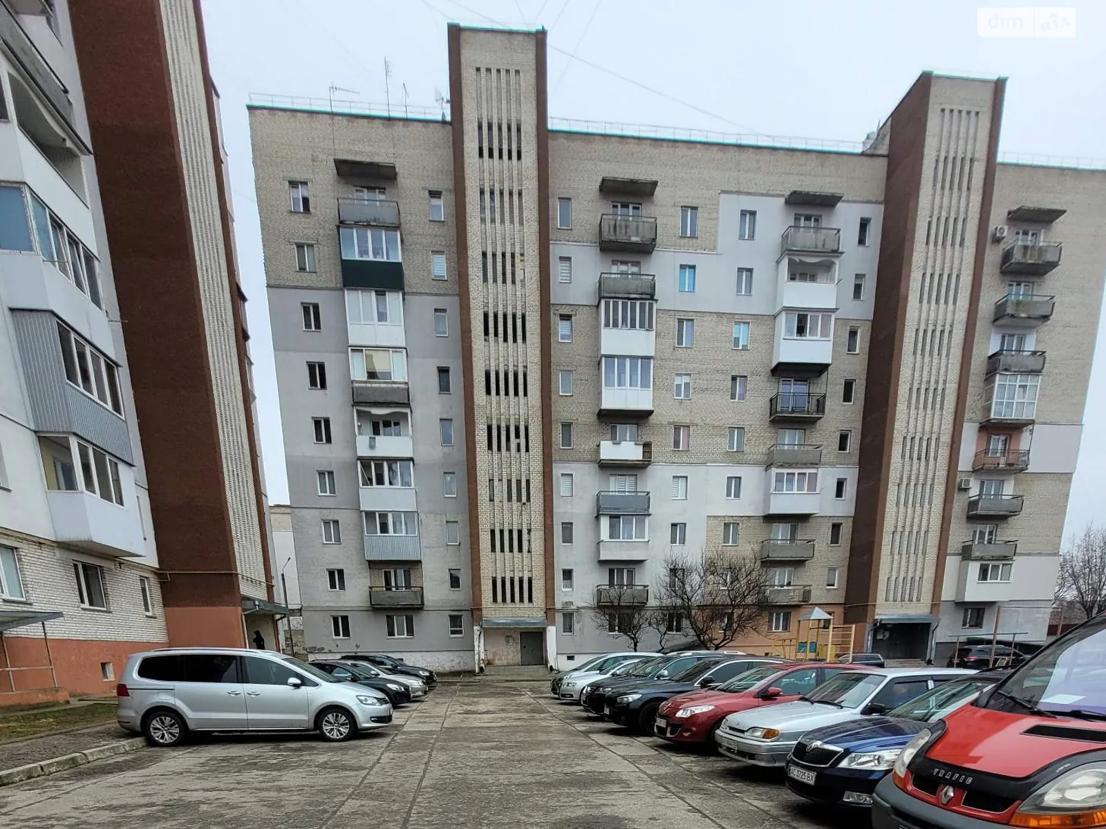 Продается 3-комнатная квартира 66.1 кв. м в Ковеле, цена: 50000 $