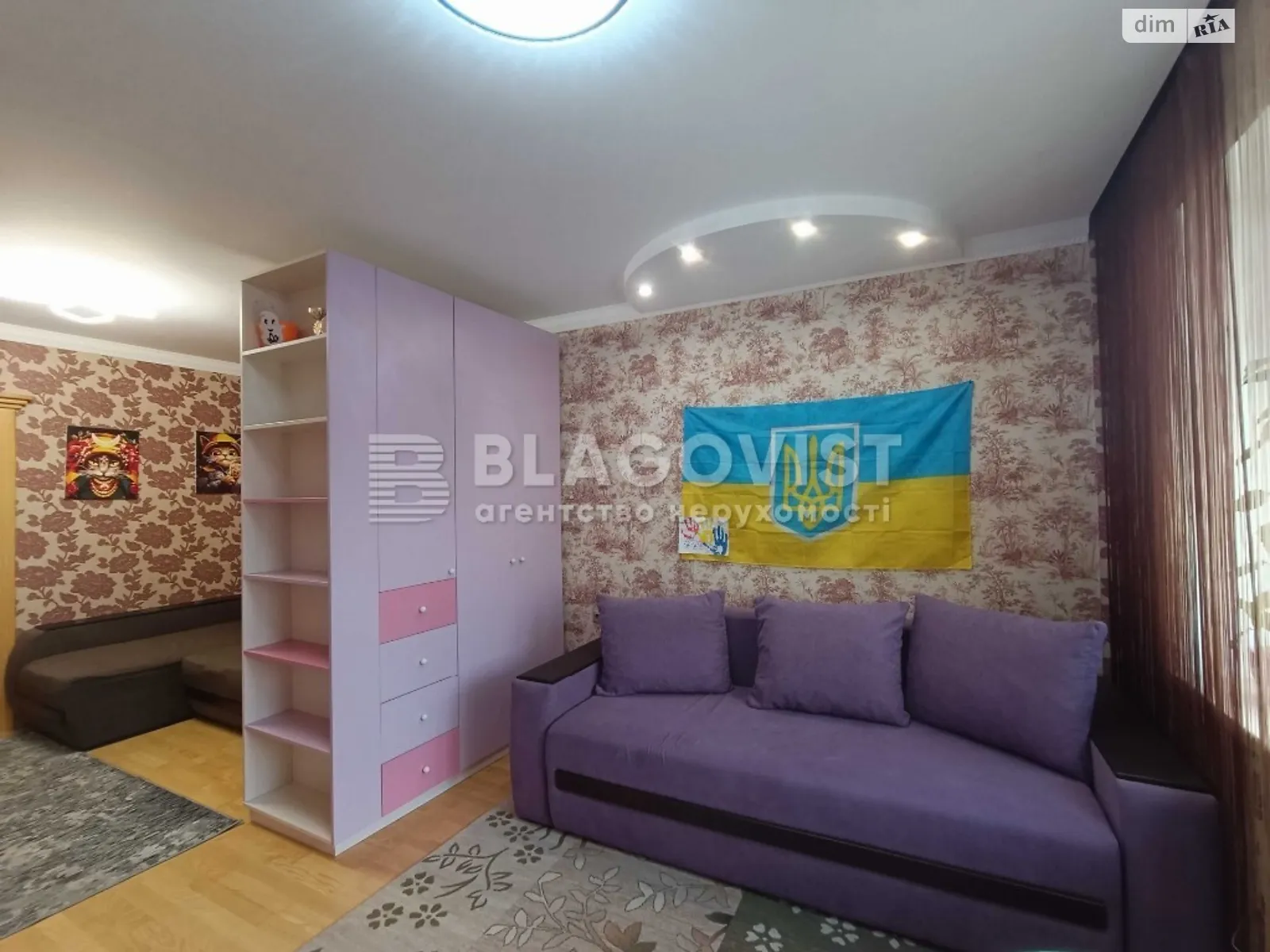 Продается 1-комнатная квартира 52 кв. м в Киеве, ул. Васильченко, 3 - фото 1