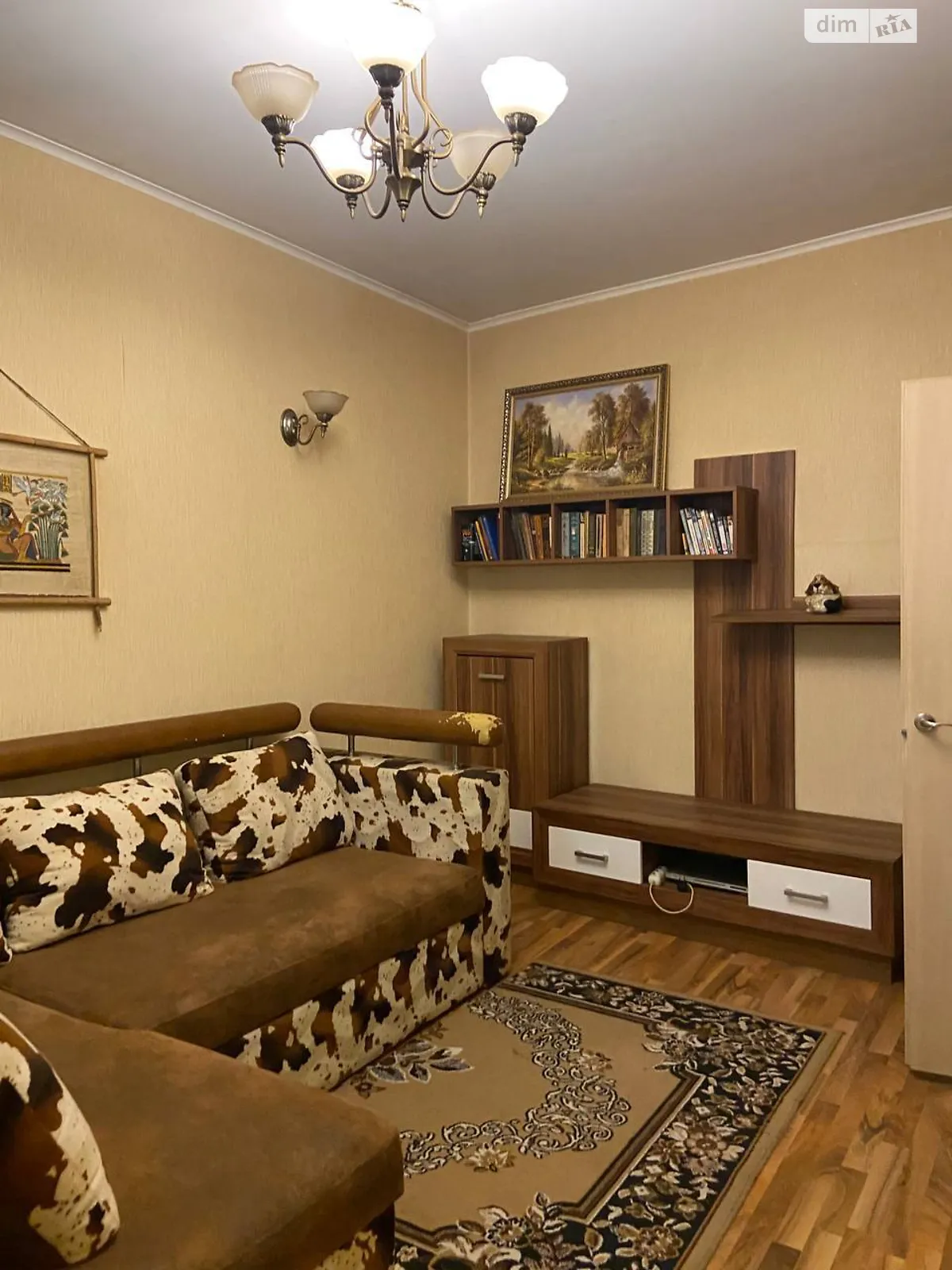 Продається 2-кімнатна квартира 85 кв. м у Одесі, вул. Лузанівська