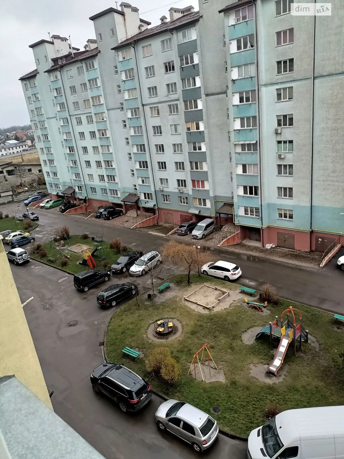 Продается 2-комнатная квартира 57 кв. м в Ивано-Франковске, ул. Крайняя, 1 - фото 1