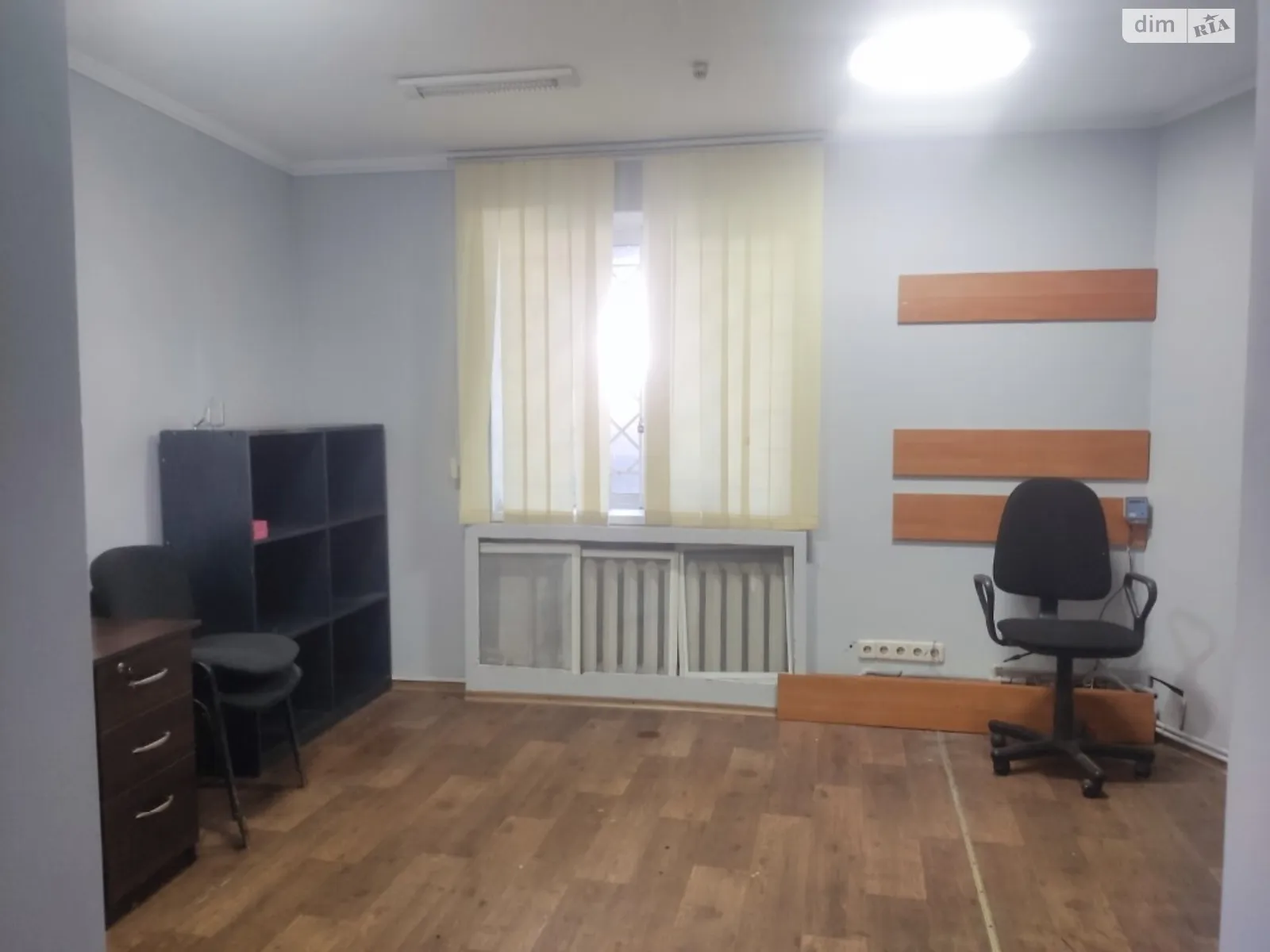 Продается офис 63 кв. м в бизнес-центре, цена: 51000 $