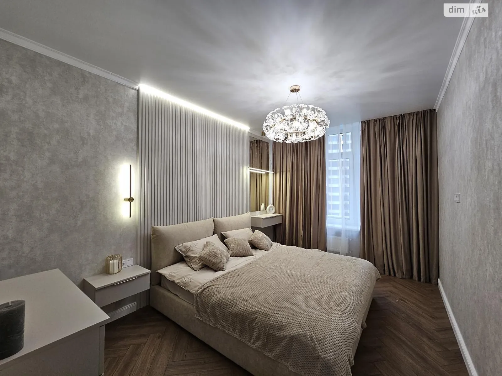 Продается 3-комнатная квартира 110 кв. м в Одессе - фото 1