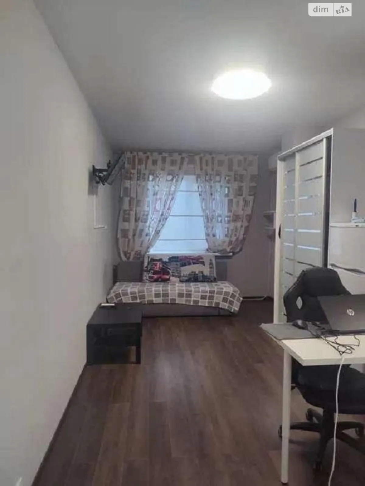 Продается 1-комнатная квартира 28 кв. м в Харькове, ул. Ярославская