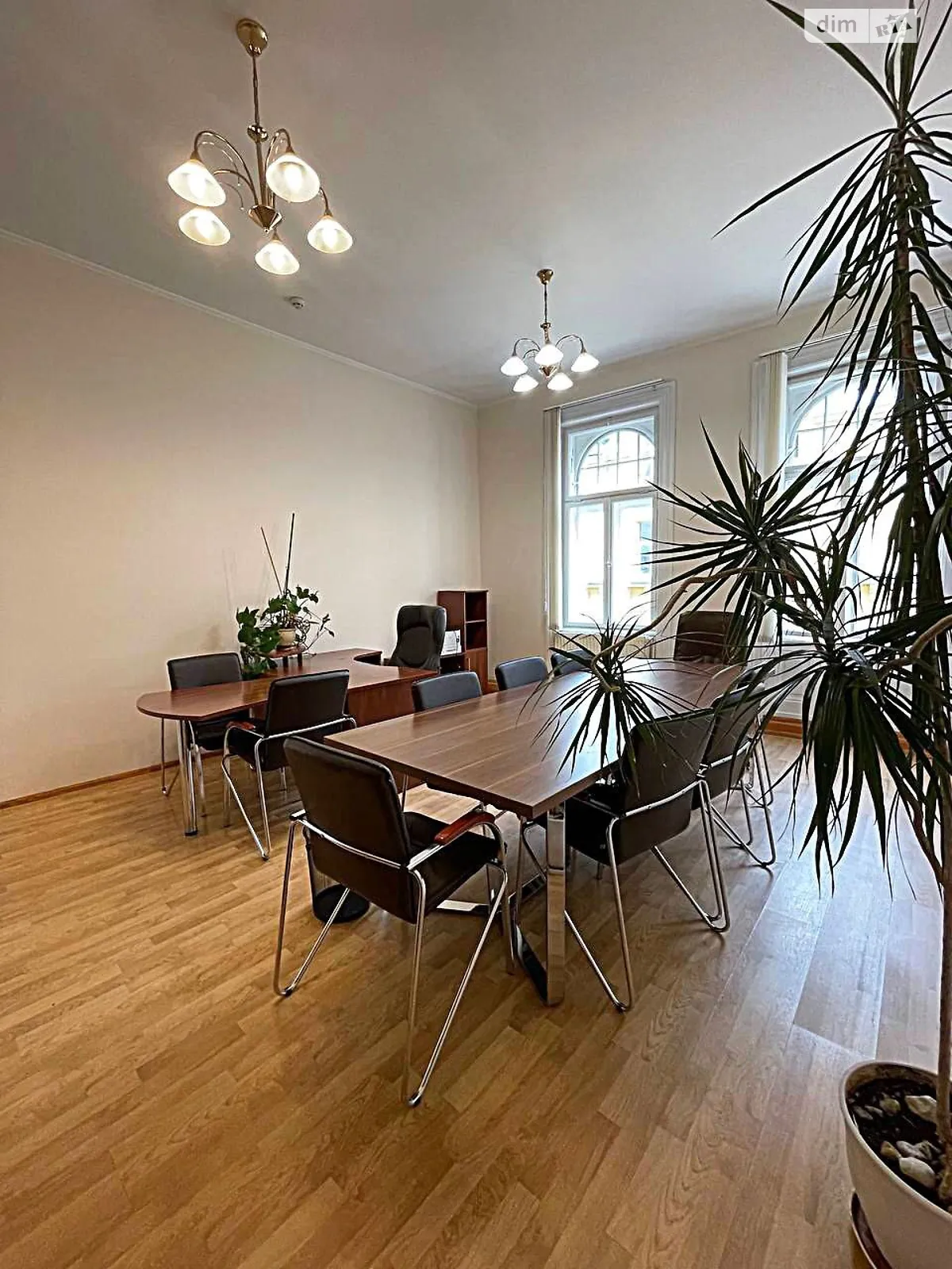 Здається в оренду офіс 485 кв. м в бізнес-центрі, цена: 5820 $ - фото 1