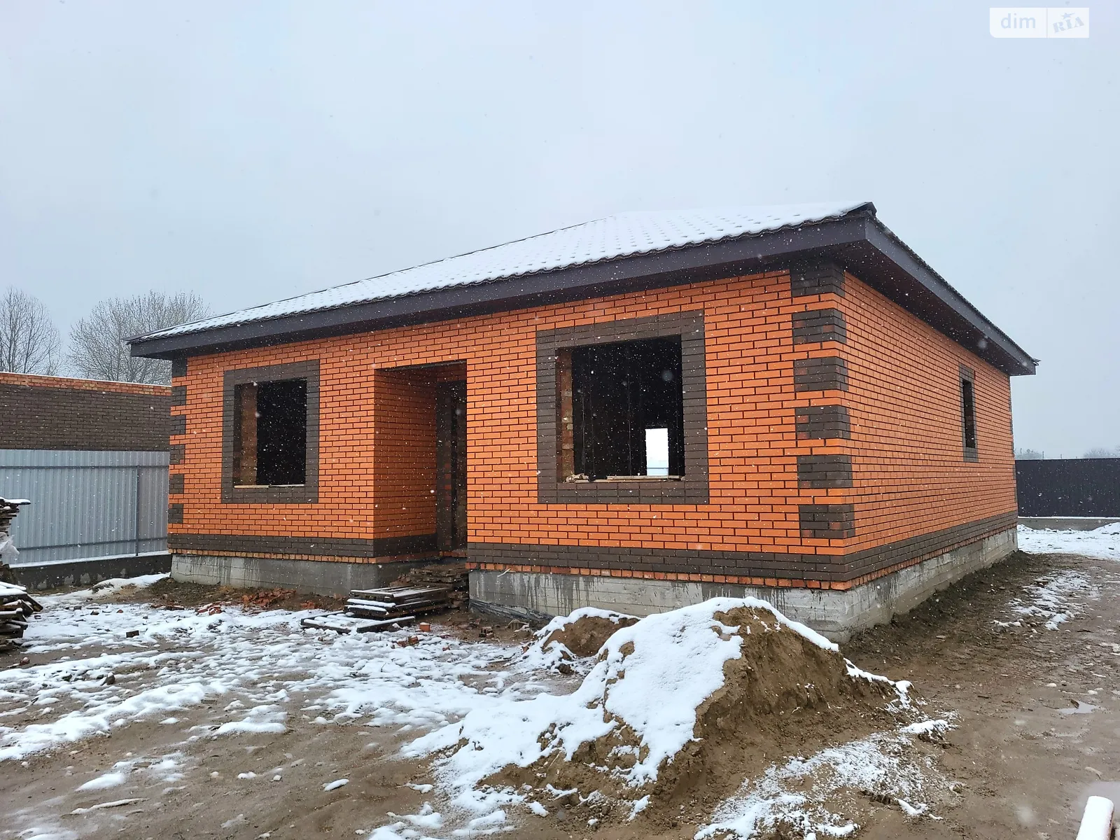 Продається одноповерховий будинок 100 кв. м з балконом, цена: 65000 $ - фото 1
