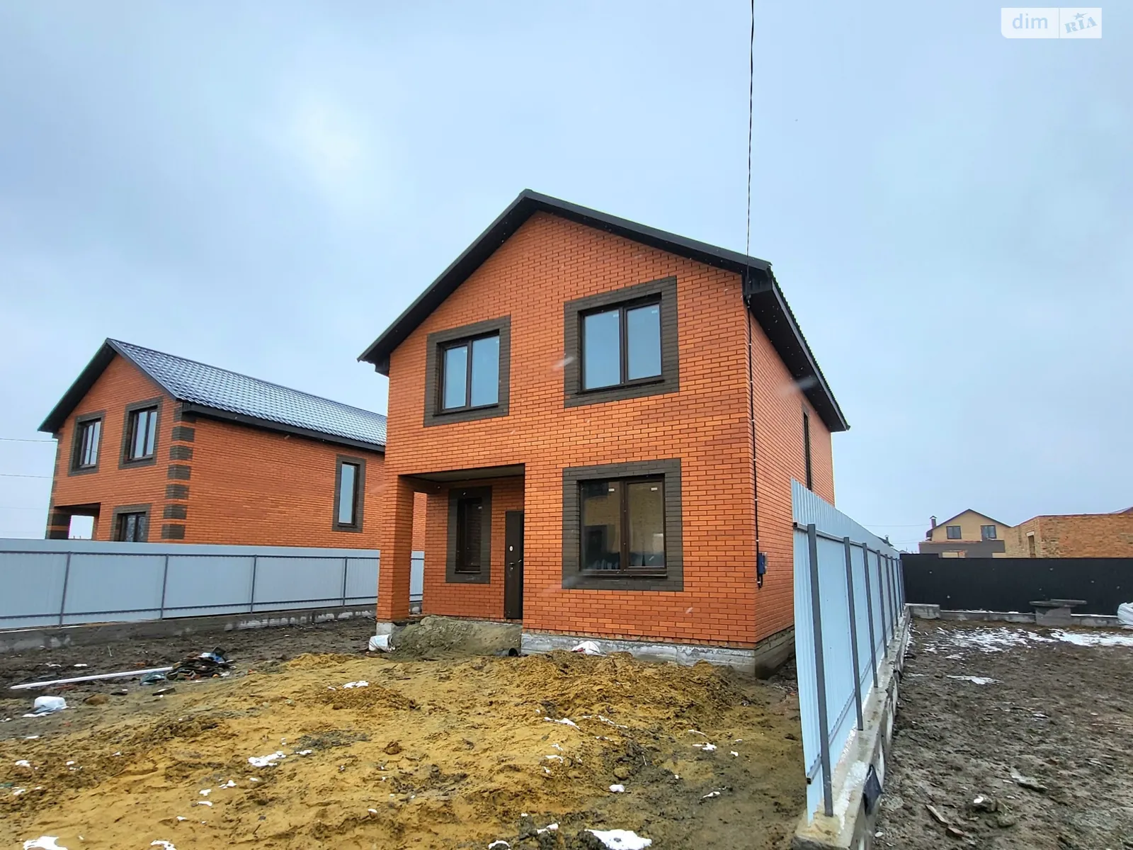 Продается дом на 2 этажа 120 кв. м с мебелью, цена: 85000 $ - фото 1