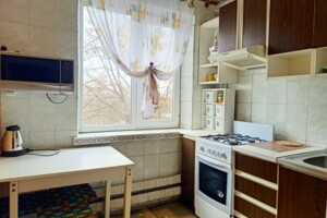 Долгосрочная аренда квартиры, Харьков, ст.м. Героев труда, Героев Труда улица, дом 52А
