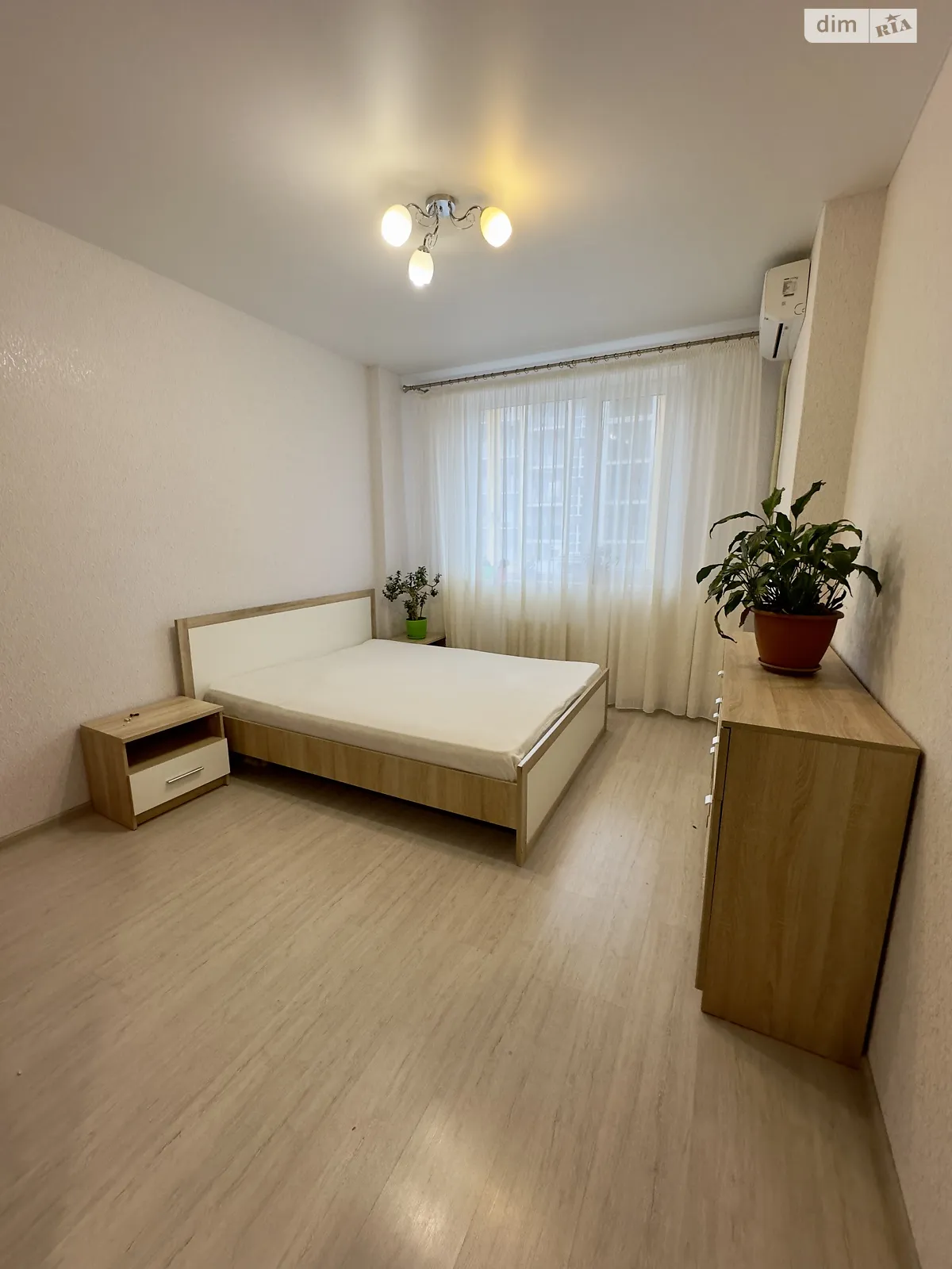 Продається 1-кімнатна квартира 35 кв. м у Авангарді, цена: 28000 $