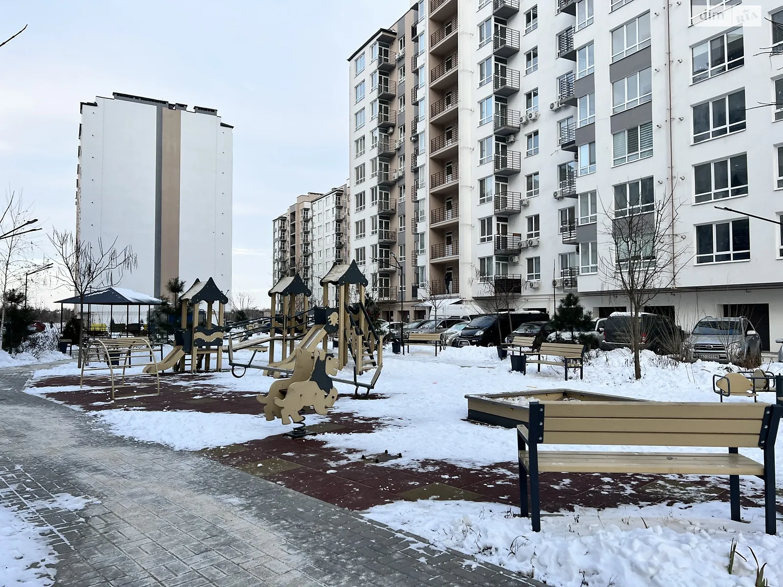 Продается 2-комнатная квартира 45 кв. м в Днепре, ул. Семейная, 5 - фото 1