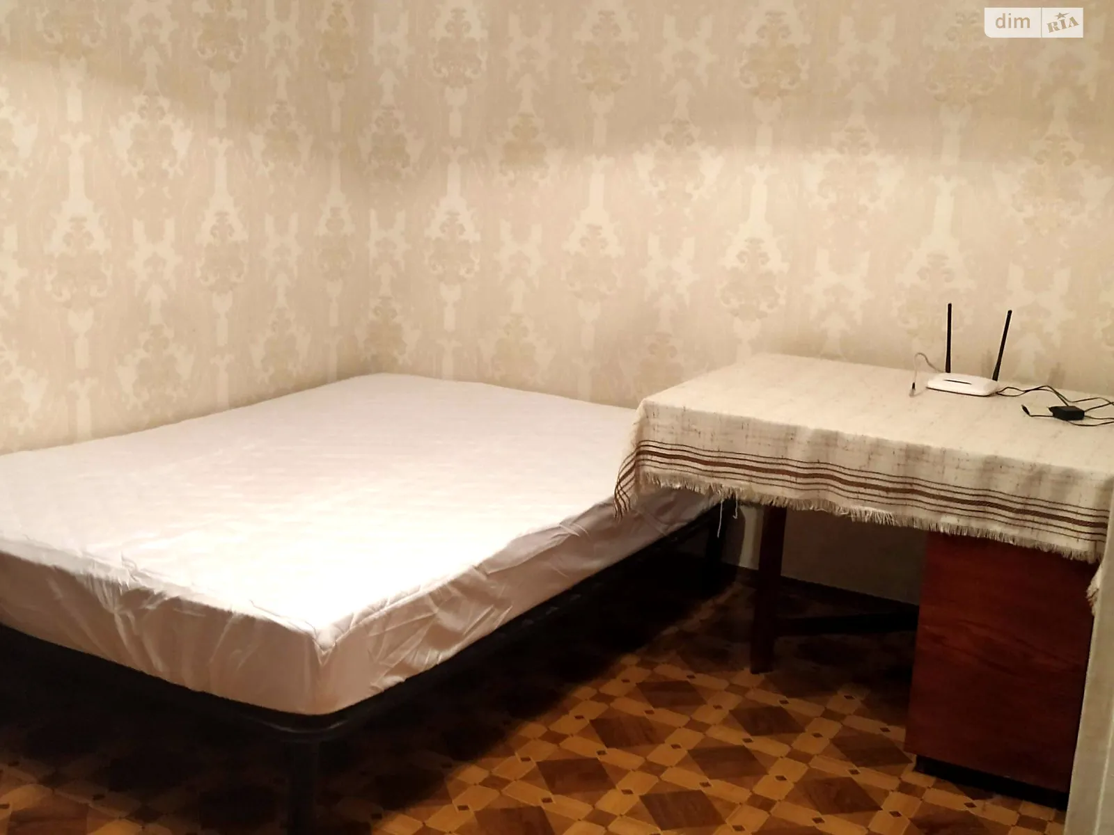 Продается 1-комнатная квартира 24.3 кв. м в Одессе, цена: 19000 $