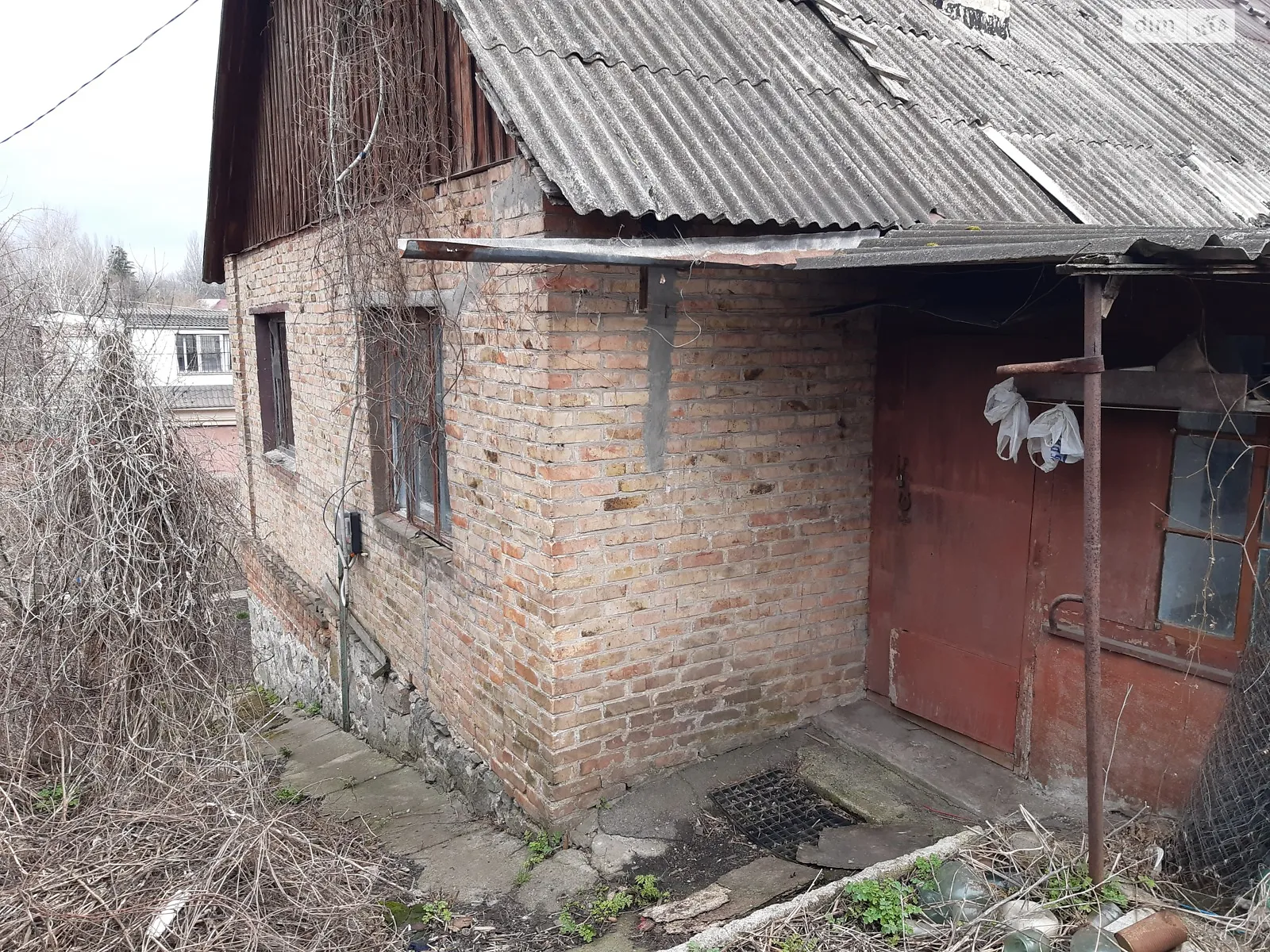 Продається частина будинку 52 кв. м з каміном, цена: 15000 $