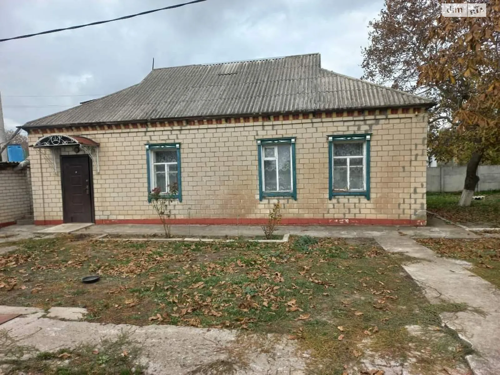 Продається одноповерховий будинок 73 кв. м з каміном, цена: 19500 $