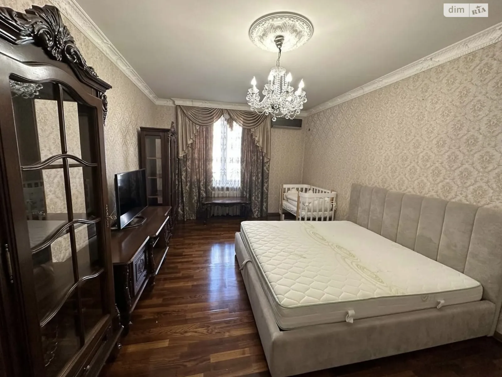 Продается 1-комнатная квартира 60.2 кв. м в Киеве, цена: 85000 $