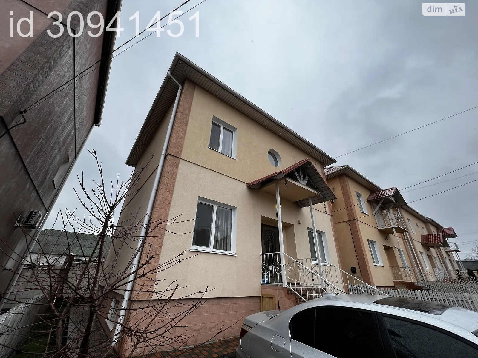 Продається будинок 2 поверховий 182 кв. м з садом, цена: 115000 $